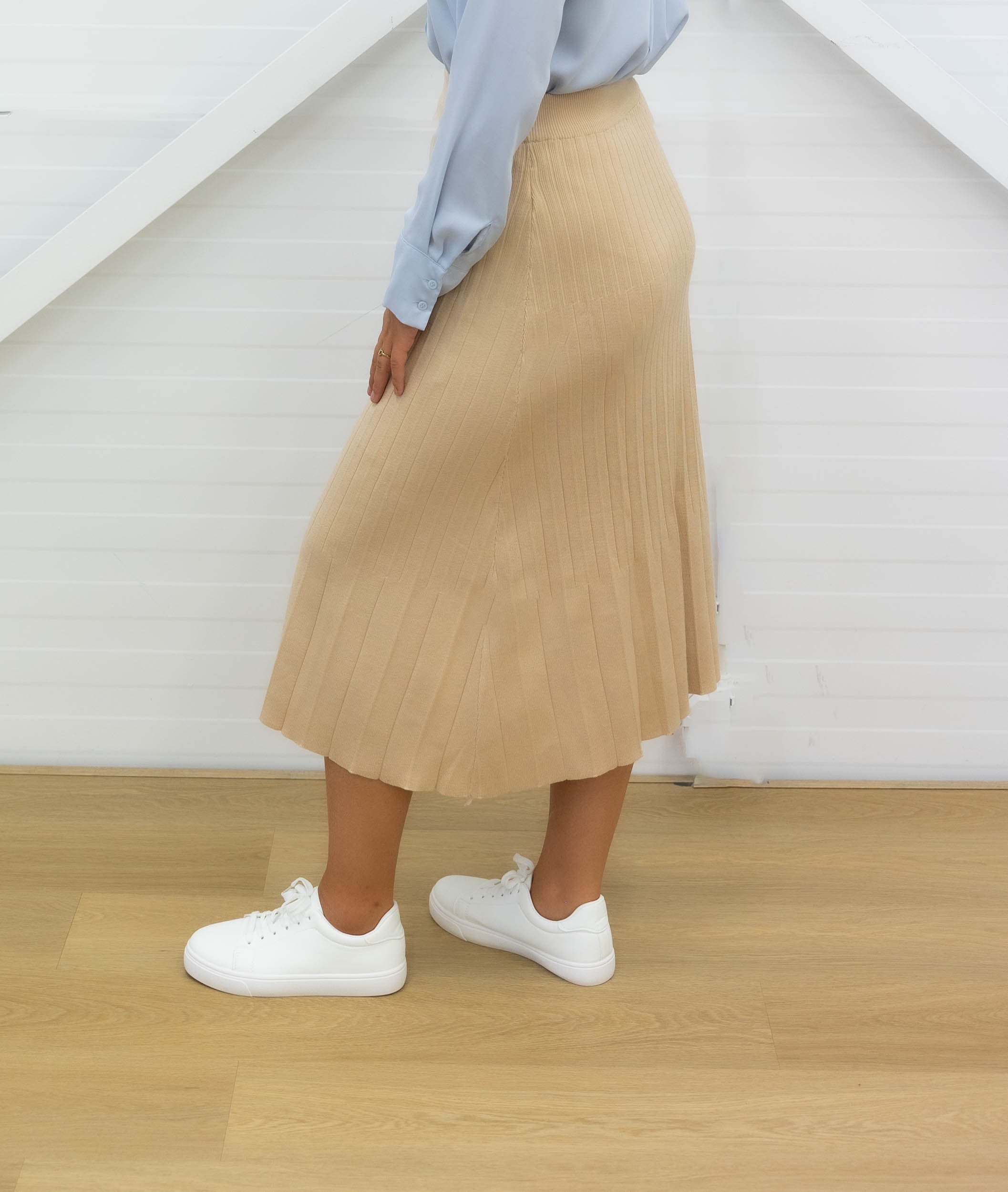 PLEATED SKIRT - Midi - Beige