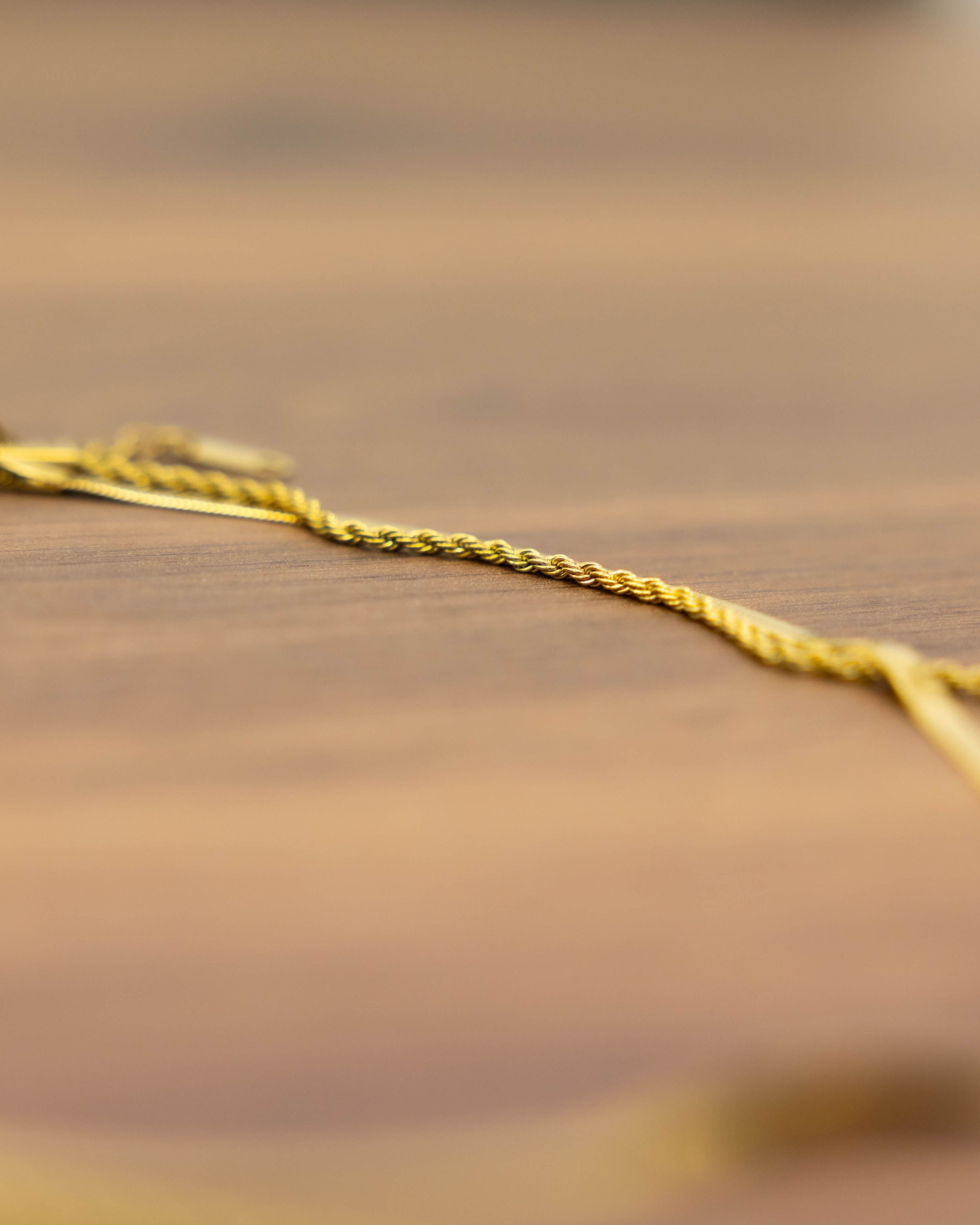 18K GOLD PLATED NECKLACE - Double Layered